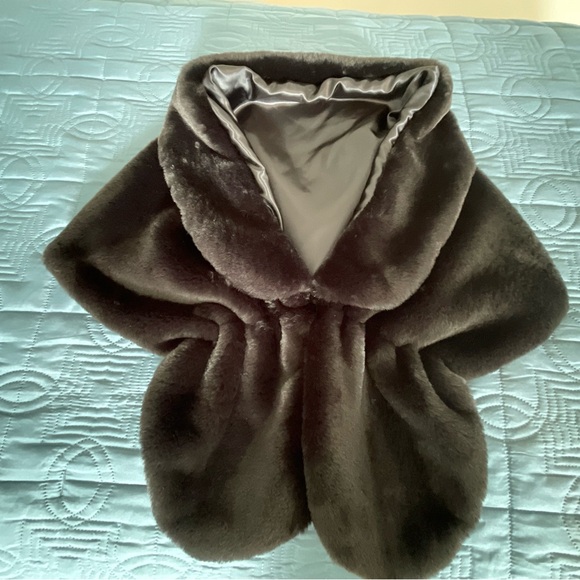 Faux Mink Fur Stole Shawl Wrap - Picture 3 of 13